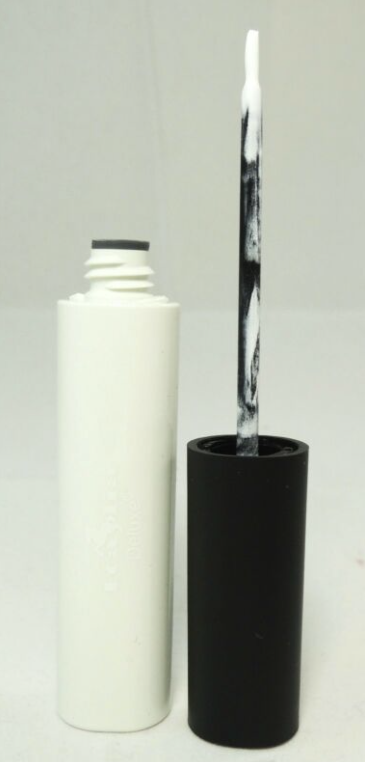
                  
                    ITALIA LIQUID LINERS
                  
                