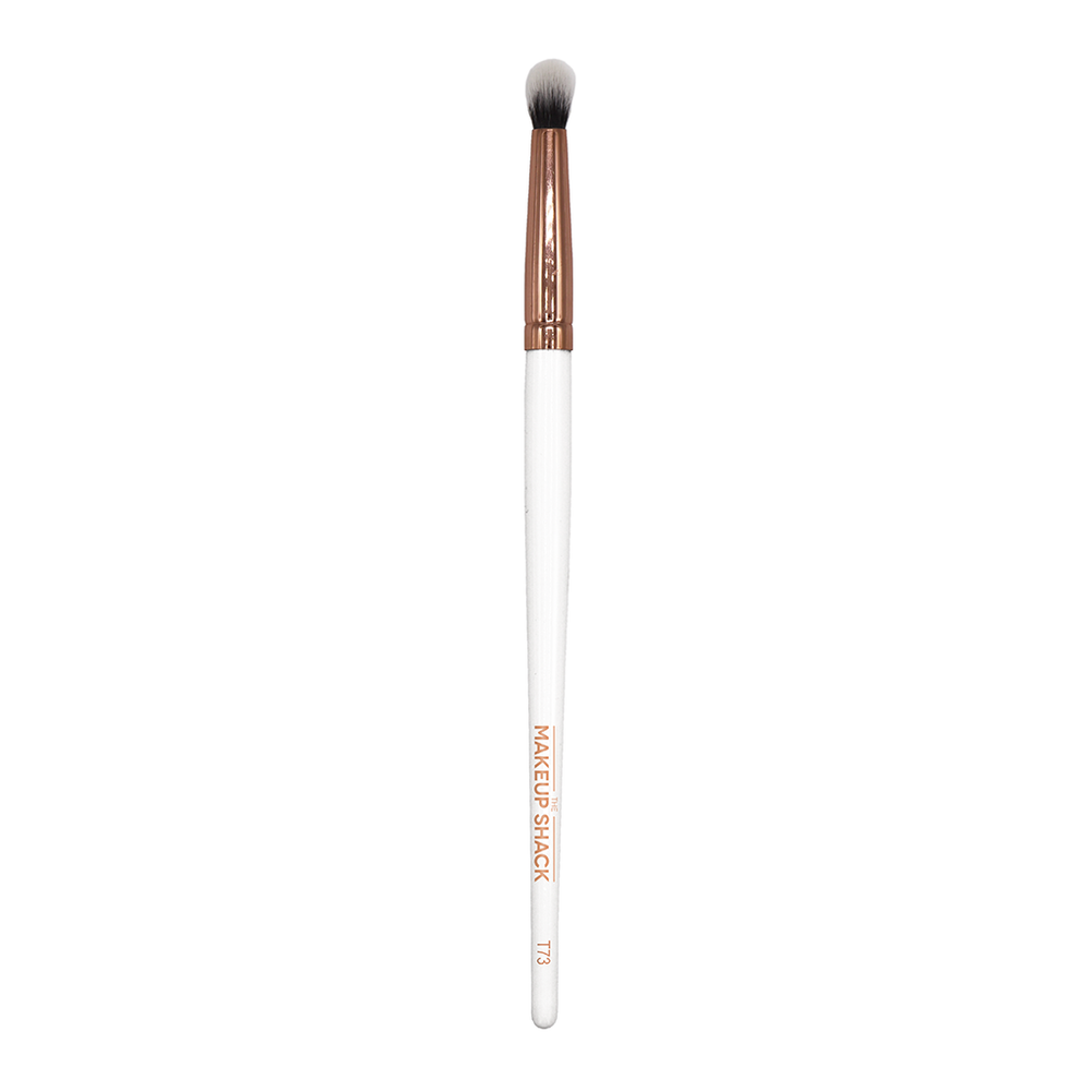 T73 Pointed Crease Eye Brush